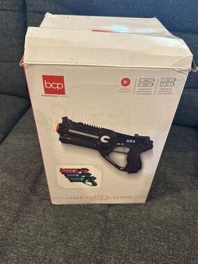 Best Choice Products 4-Pack Laser Force Blasters with Vests